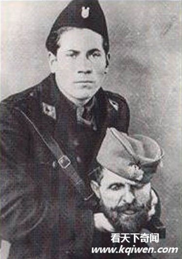 实拍纳粹的骇人暴行用斧头用锯将人斩首(组图)